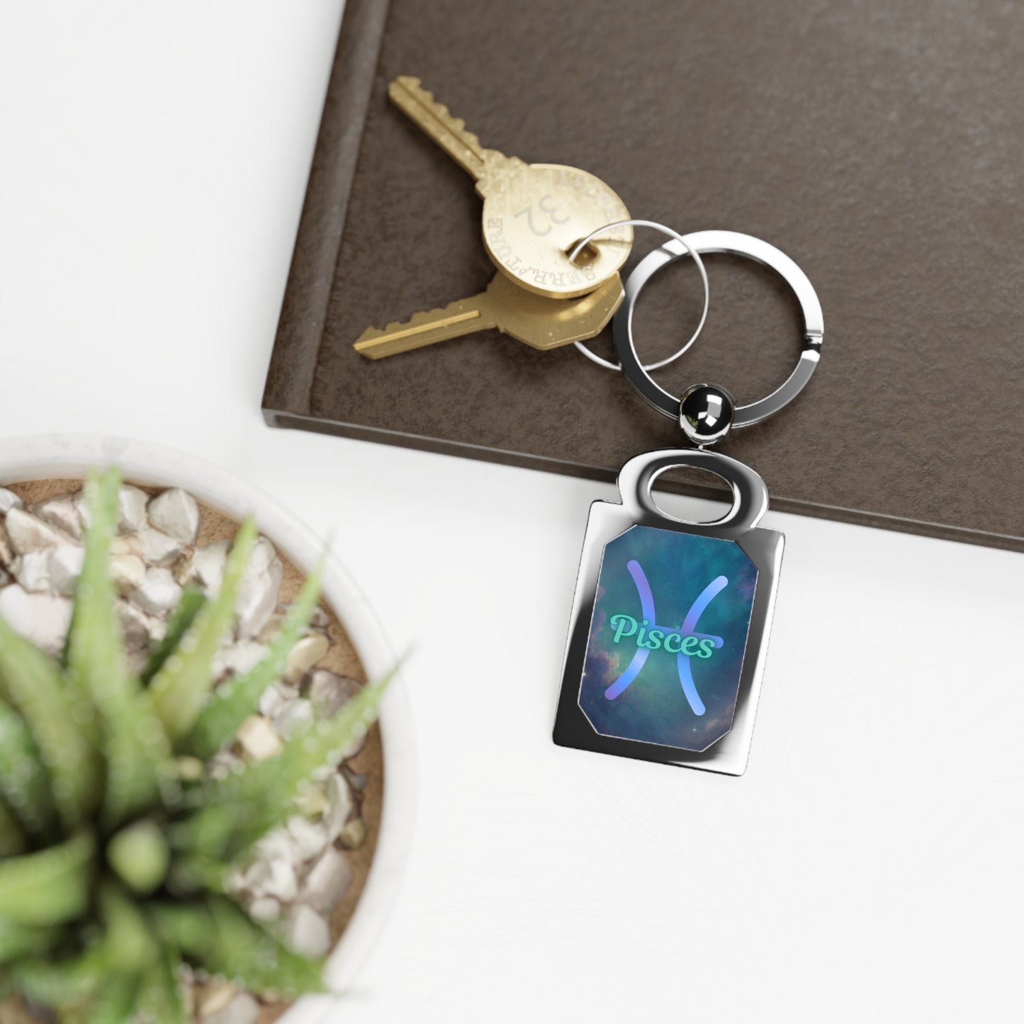 Pisces Photo Keyring - Stellar Gift for Zodiac Lovers